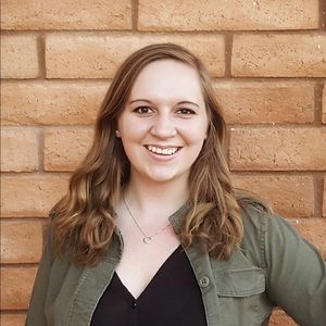 Meet your Posher, Elizabeth